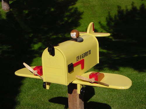 Single wing Airplane mailbox